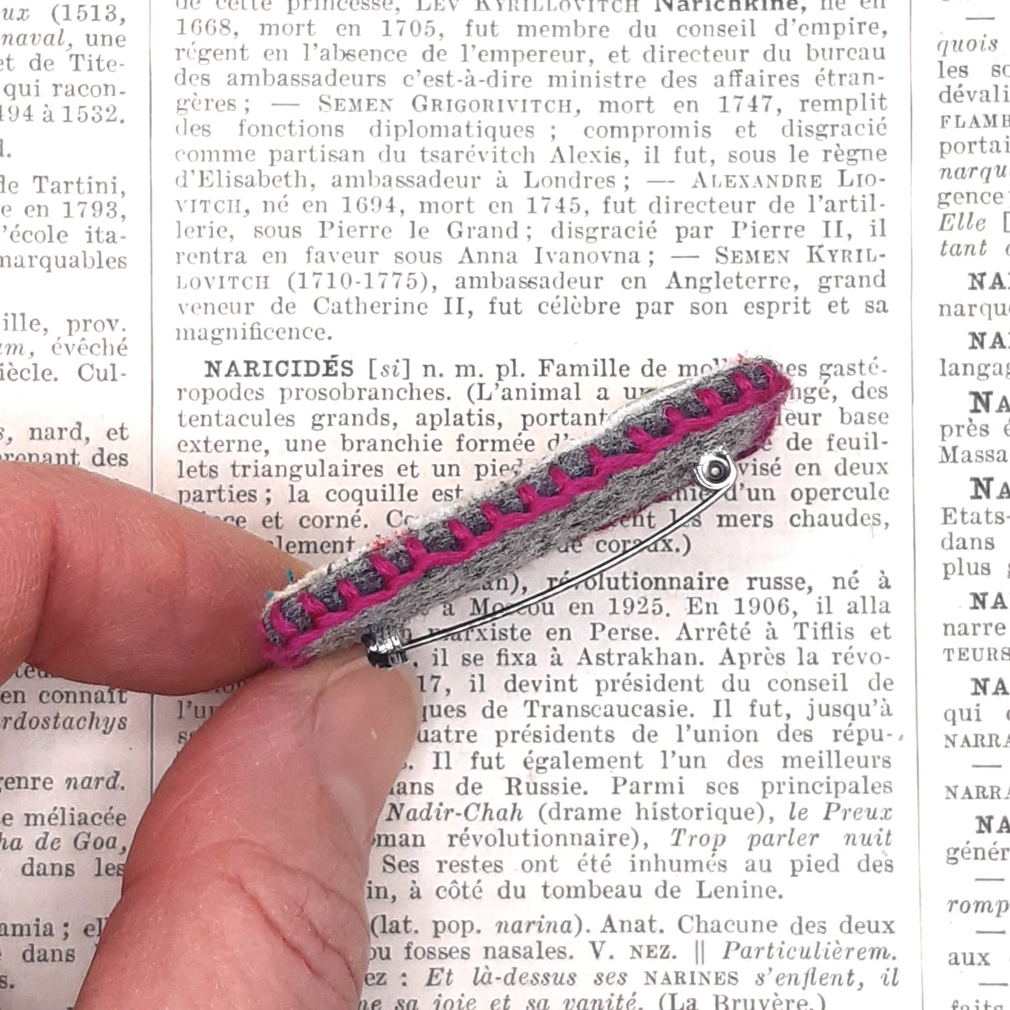 Broche Textile Poétique "bonjour le bonheur"