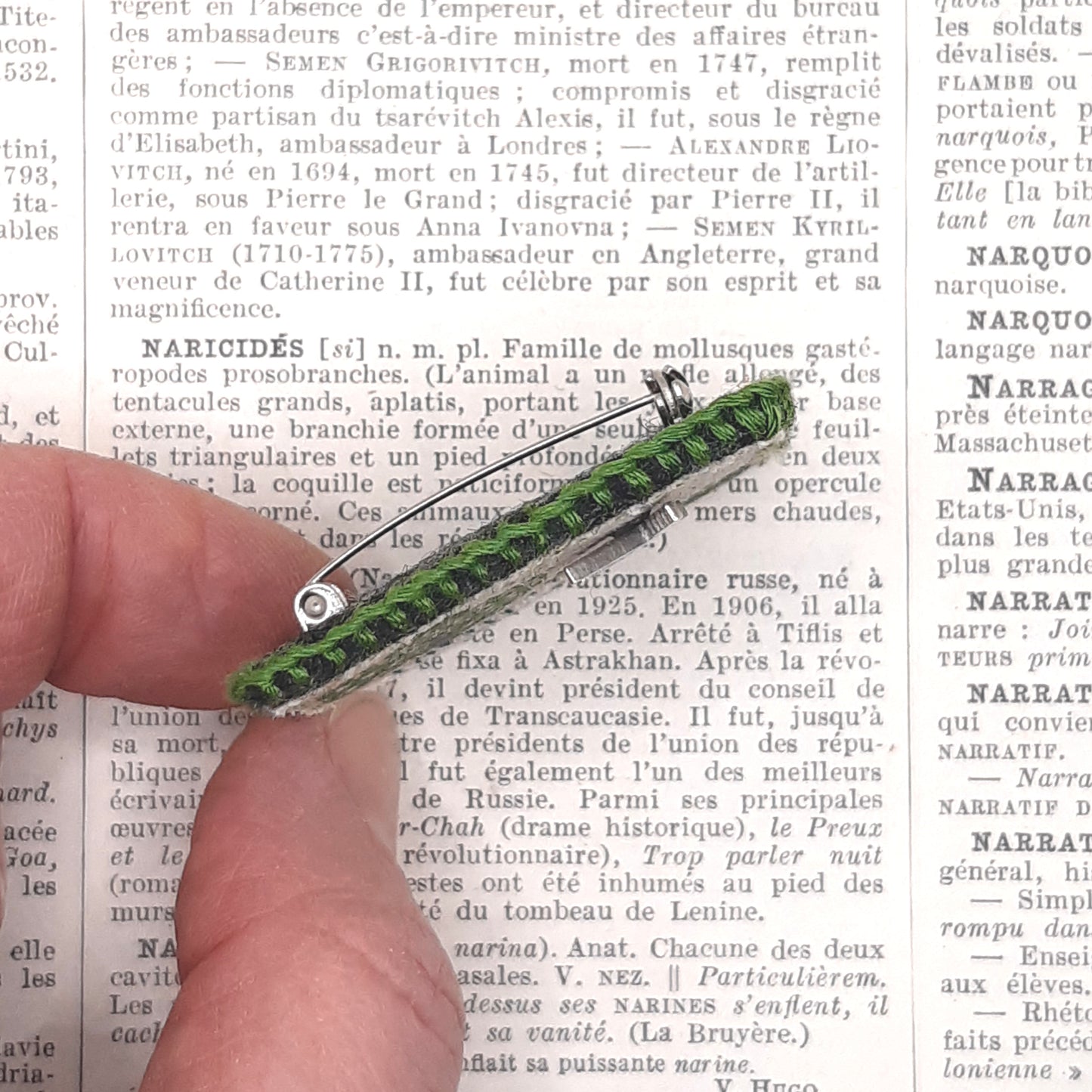 Broche Textile Poétique "respire"