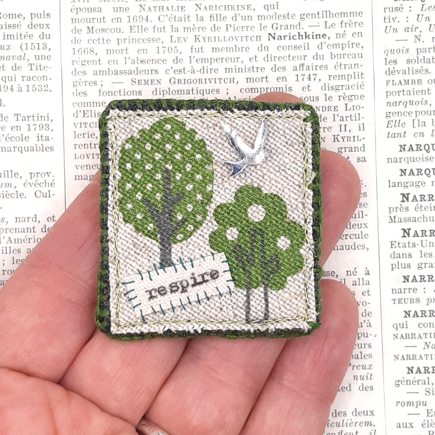 Broche Textile Poétique "respire"
